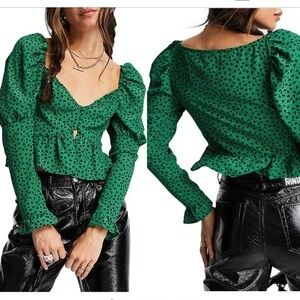 Green heart print blouse Topshop NWT - US size 2, UK size 6